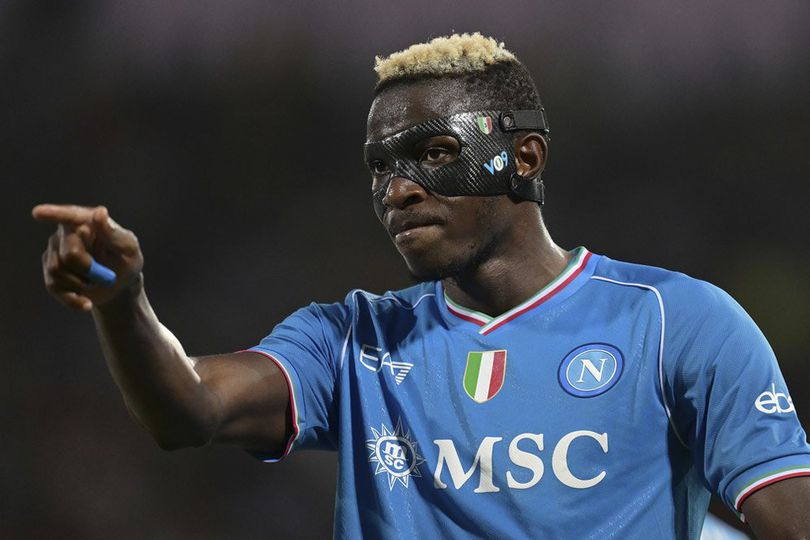 Victor Osimhen napoli temp